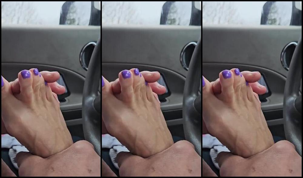 Flirtygirl370Z Nicknamed Flirtygirl370Z Onlyfans Happy Toesday6