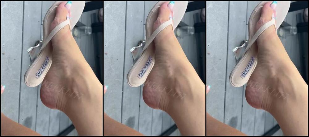 Greek Goddess Li Aka Greekli77 Onlyfans Wedge Tappingdangle 2 M9