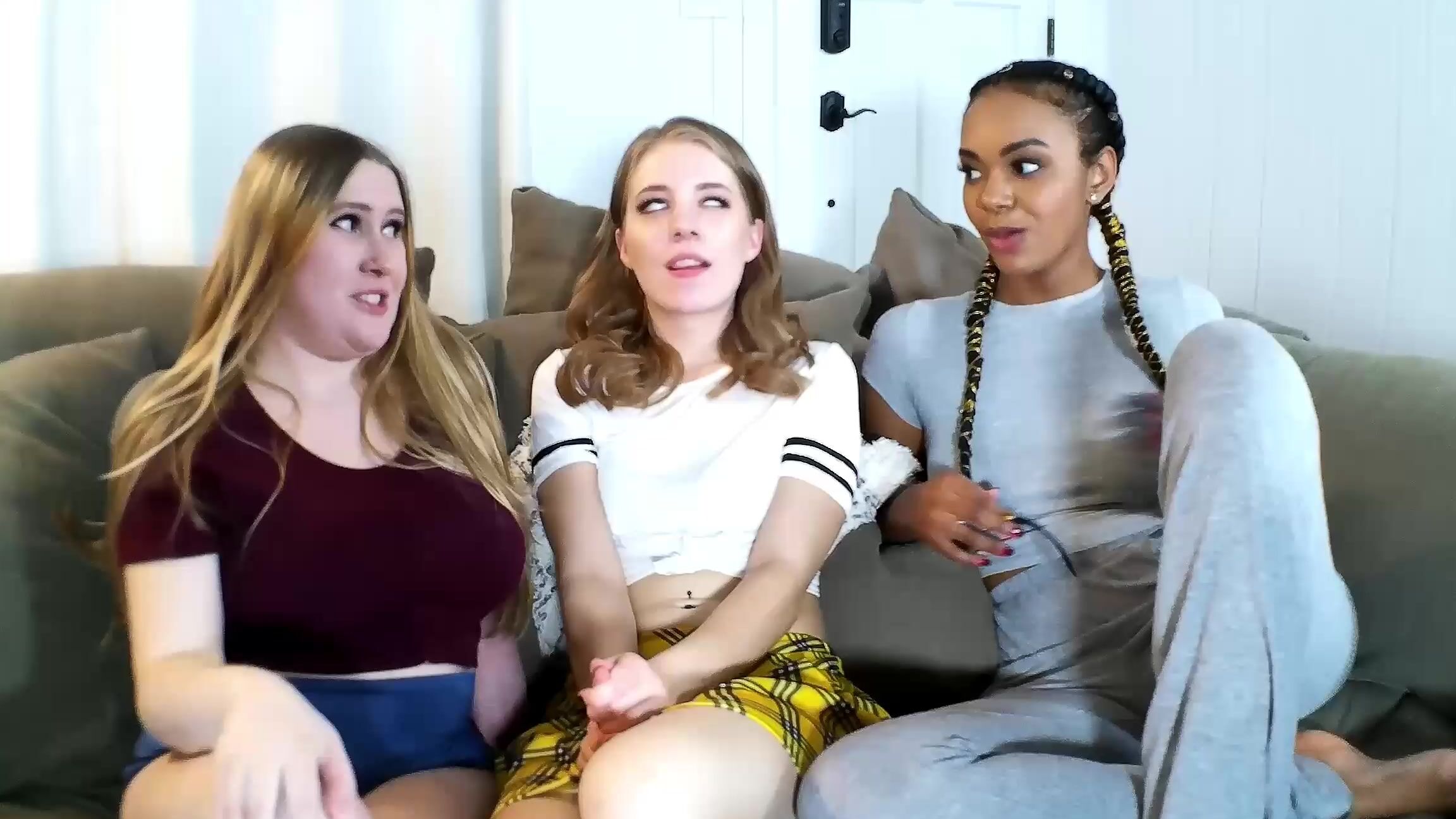 Emma Shay Bubble Gum Blowing Babes