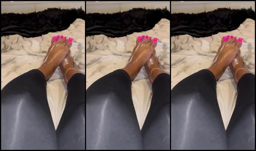 Goddess Lala Nicknamed Solegoddess Onlyfans You Bussanut On My Feet Now Clean It