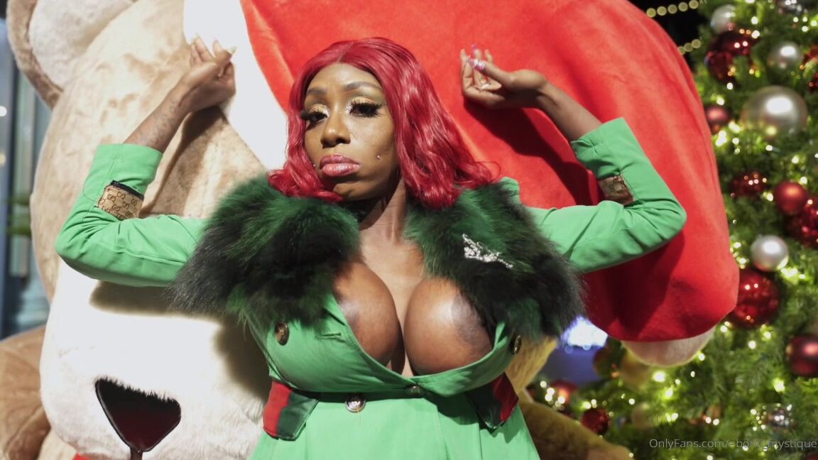 ebony-mystique-02-01-2020-116429308-happy-new-year-babes-i-appreciate-you-so-much-this-year-is-going-to-be-sooo-more-muc