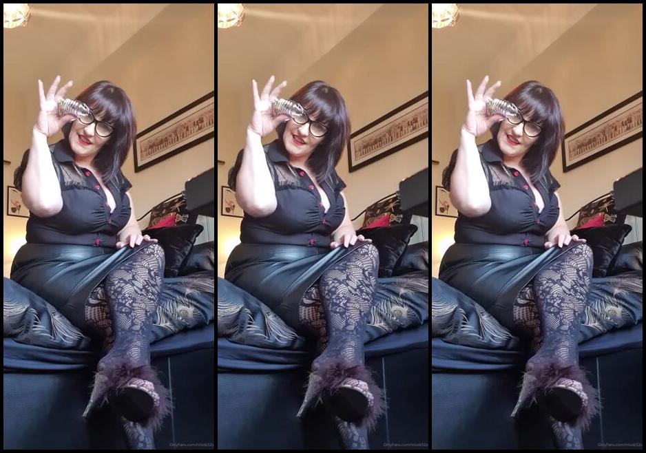 Miss B Nicknamed Missb52S Onlyfans 03 18 2022 Its Date Night Cuck