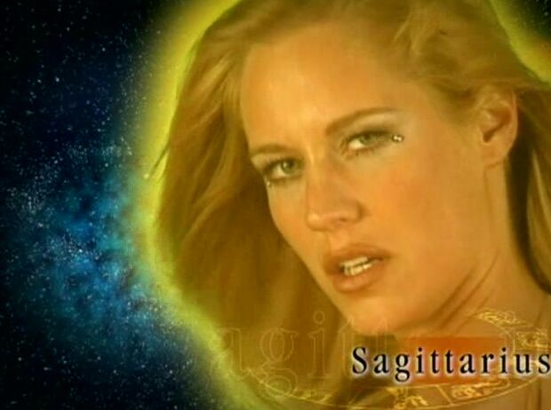 Cassandra Wild Gili Sky Zodiac Scene 9 20 11 2000 Private