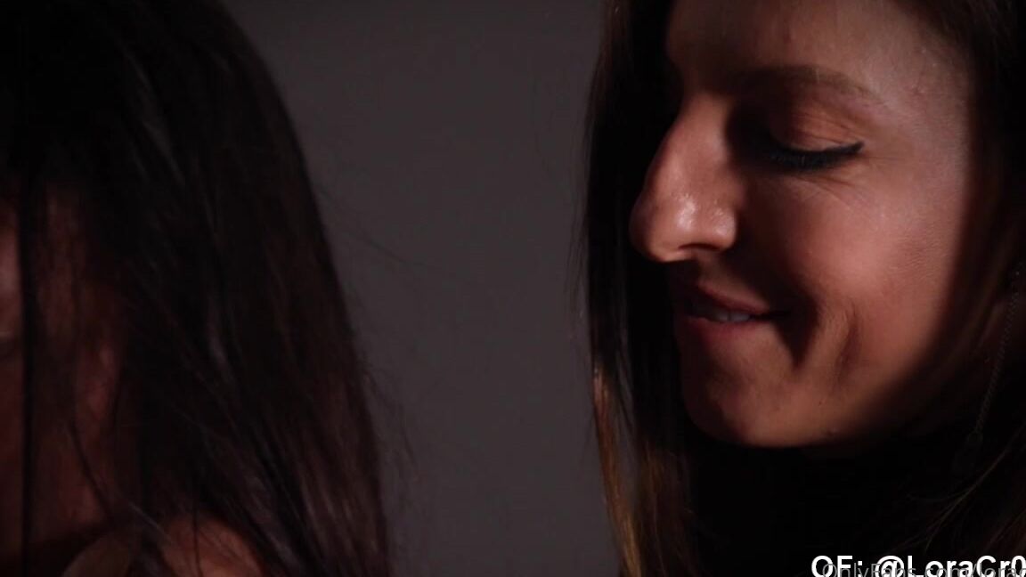 Loracr Ss This Sensual Body Worship Video By Clt Photog With Thedreadedbarbie And Amanda