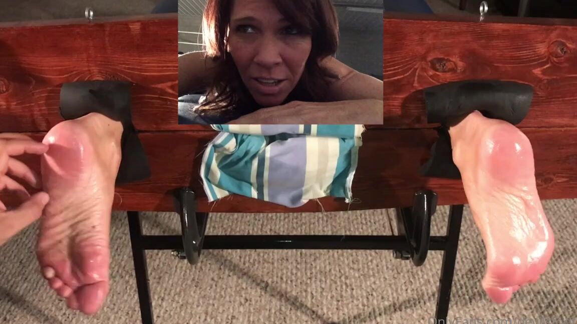 Devilsfootstool Onlyfans Veronika Tickled In The Stocks Parts 1 42