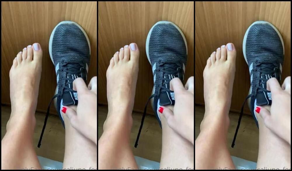 Caliupe Feet Nicknamed Caliupe Feet Foot Fetish 02 07 2022 Onlyfans Video Good Morning After Gym Socks Marks And Soft Soles Im Going To Change The Color