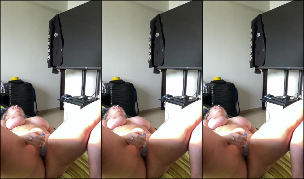 "Tiffanybabe01" masturbation, toys, orgasms, pussy play sunday fun day xxx Manyvids