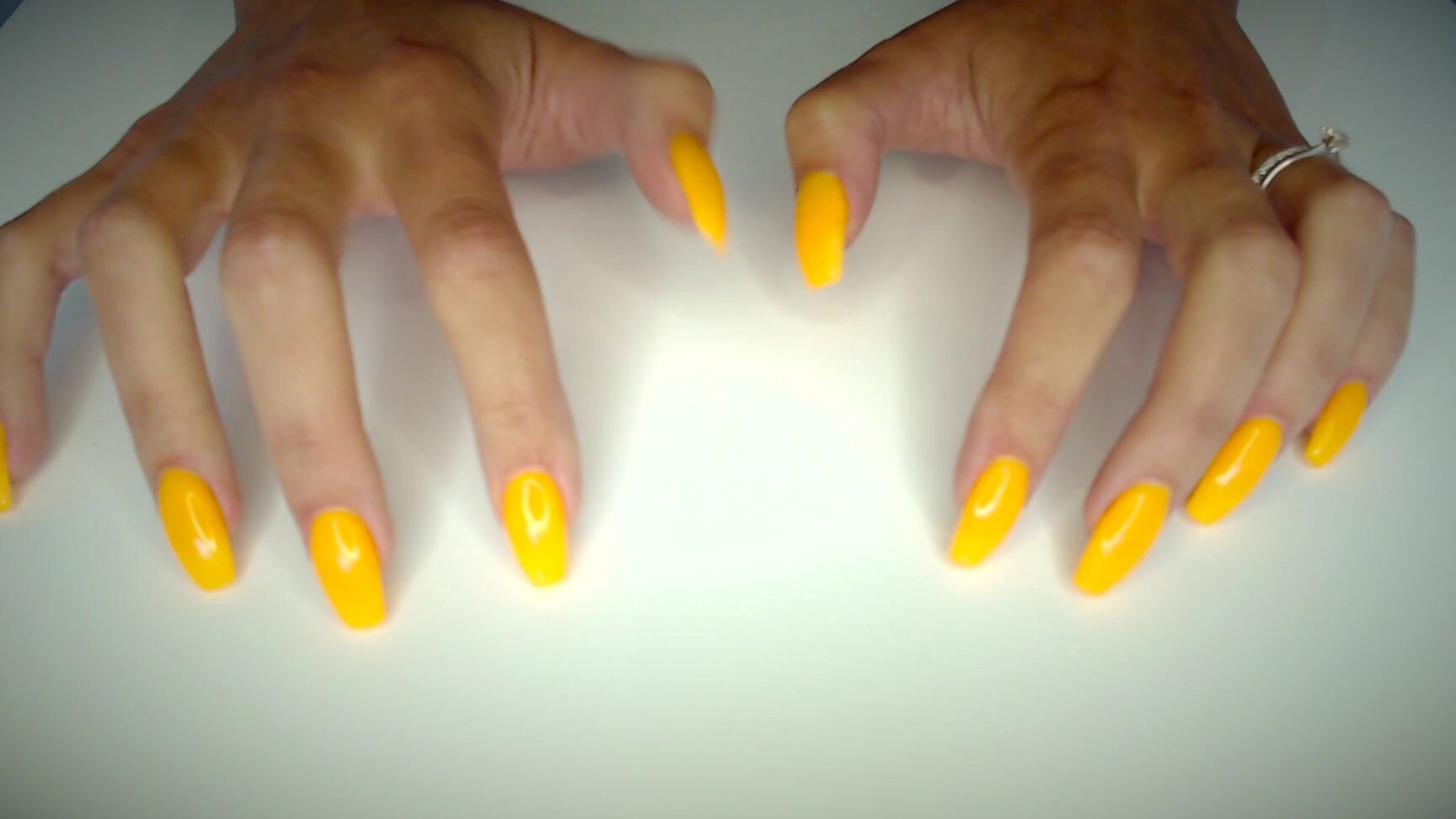 Goddess Arielle Slave For Long Neon Nails ManyVids