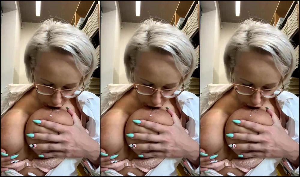 Angelwicky Liveshow Happy New Year Darlings Kr Sn Nov Rok Zlat Ka