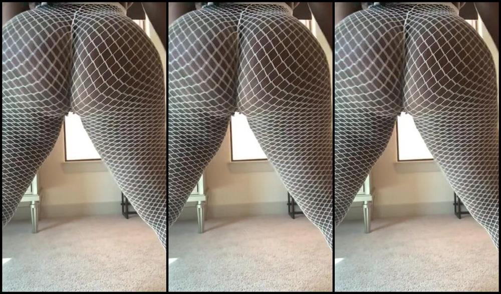 Mistress Gabby Nicknamed Blackgabbydoll Onlyfans Guess What I M Dressing Up As Tonight For A Halloween Party The After Party Will Blow Your Mind Tip