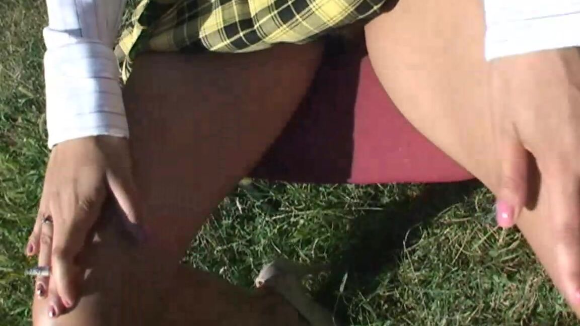 Christinaventura My Girlfriend Smokes