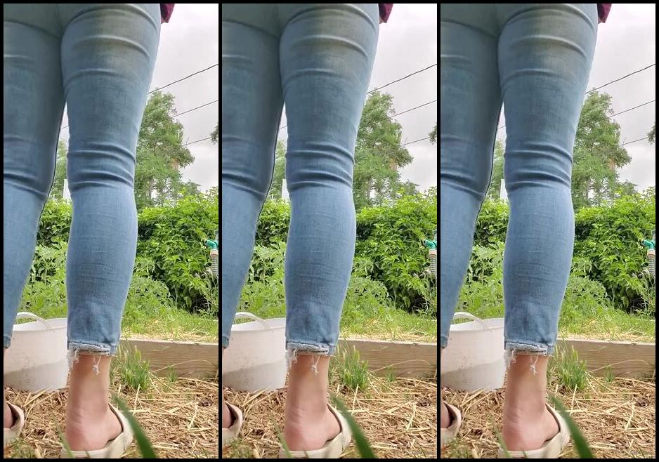 Austin Summers Nicknamed Pedipanty7 Premium Onlyfans Dont Think That I Cant See You Hiding Down There Silly You Know I Could Crush You If I Wanted