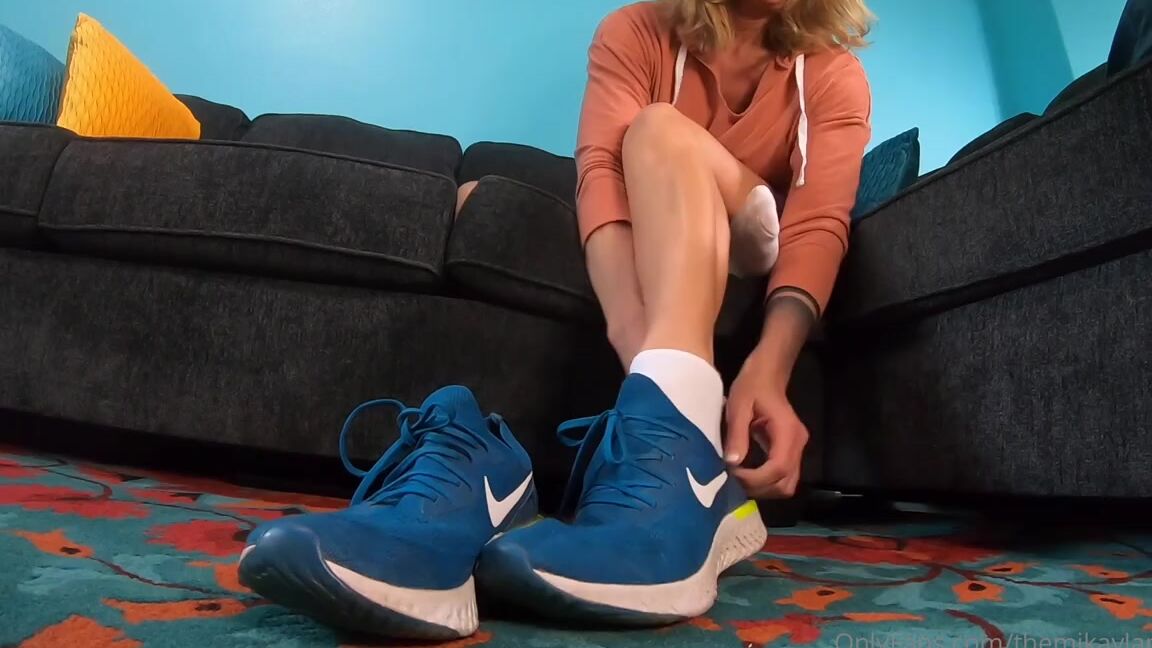 Themikaylamiles Onlyfans Shoe Dippin Shoedip Socks Nike Tennisshoes Shoedanglep