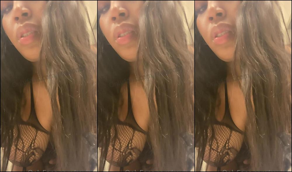 Roxiexxx Got Fucked Good But Had To Make Myself Cum Are U A Selfish Lover Or Would U Make Sure I