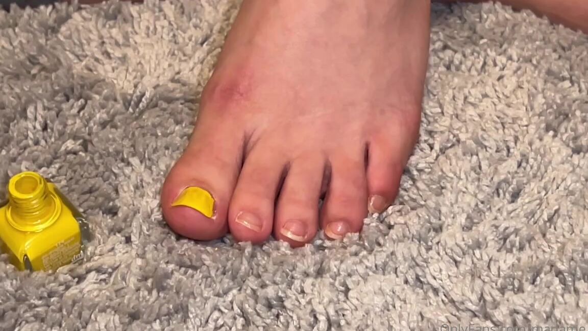 Goddess Claire Nicknamed Goddessclair 02 22 2022 Onlyfans Video Doing My Yellow Polish For Upcoming Vids And Ig Pics