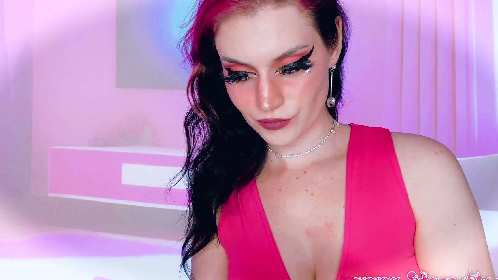 "Starry Yume" finger brushing, hair brush, human furniture, role play, sfw, wavy hair Hair Brushing with My Human Mirror manyvids