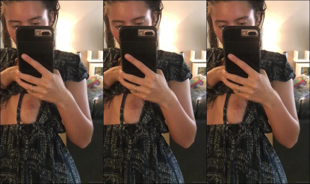 Loserlexxx 166260363 03 02 2020 Roommates Are Home But I M Playing Peekaboo