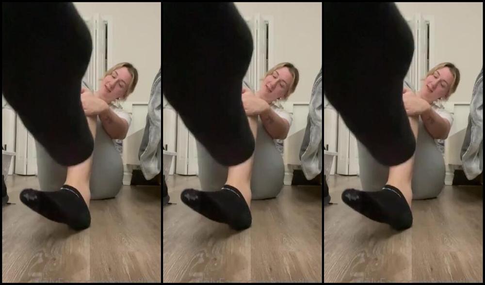 Blondifeet Foot Fetish 01 15 2022 Onlyfans Video Not Only Will You Fall In Love With My Perfect Giant Feet My Voice Captivates You Fcu