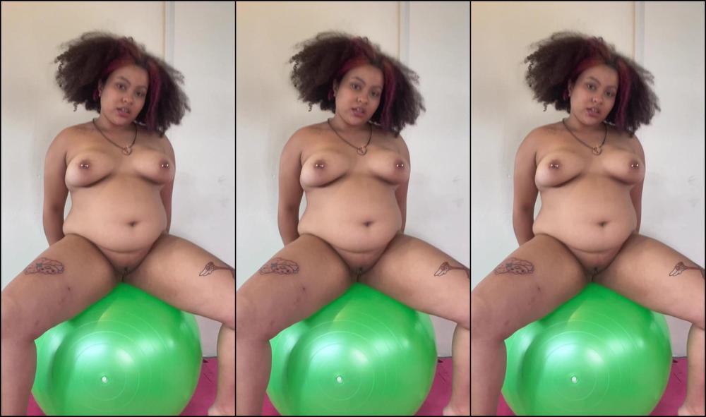 Annacutiepiie 3519234045 10 12 2024 Wanna Do Some Pilates With Me Quer Fazer Pilates Comigo