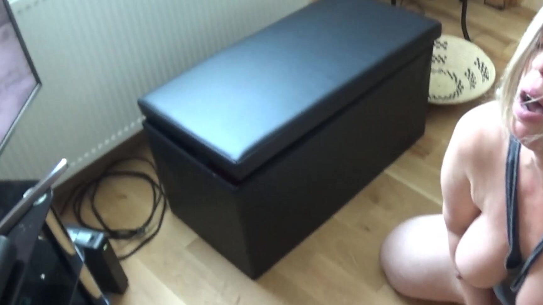 BBW, MILF, Orgasms, Moaning Fetish, Arab MILF shooting star4u uk wife watches porn orgasms loud ManyVids