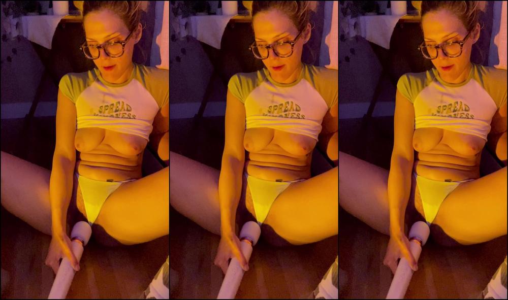 Savvysuxx I Can Feel My Heartbeat In My Clit Fuckkkkk