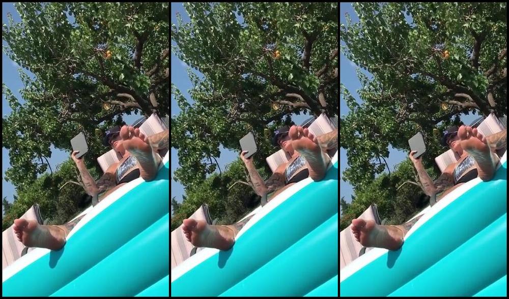 Thefantasychest Onlyfans Hand Held Fantasies Vol 17 Poolside Perfection I Ve Been In Total Denial About It For Prettyp