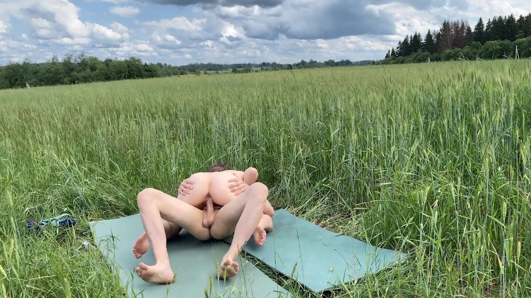 Remlic Godmorgen i marken med smuk sex Pornhub