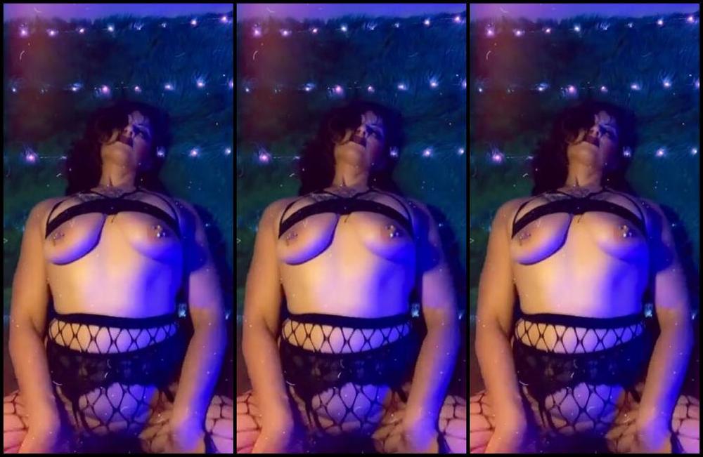 Rocky Foxx Nicknamed Goddessrockyfoxx Onlyfans Spruced The Place You A Bit You Like 97317