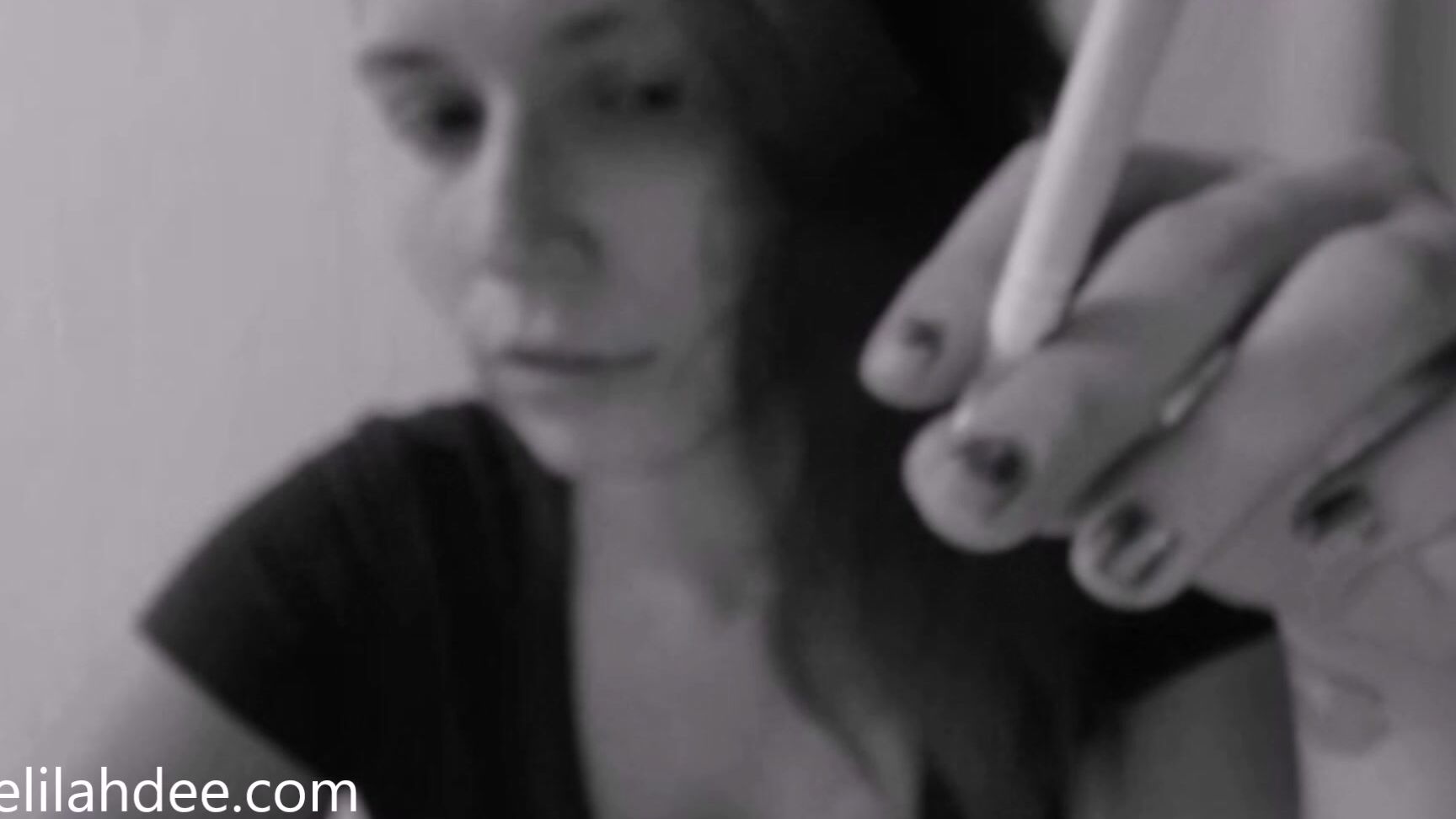 Delilah Dee Addicted Smoking Vid