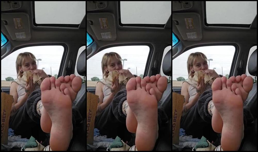 Mythicmaggs Onlyfans Lets Eat Lunch Together And Hang Outp