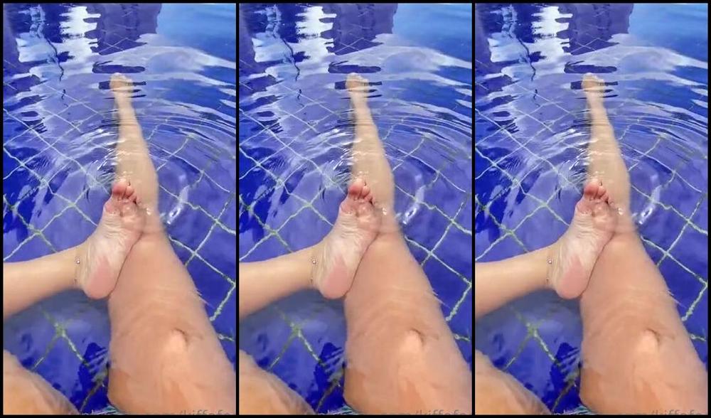 Kiffa Feet Onlyfans Pool Dayp