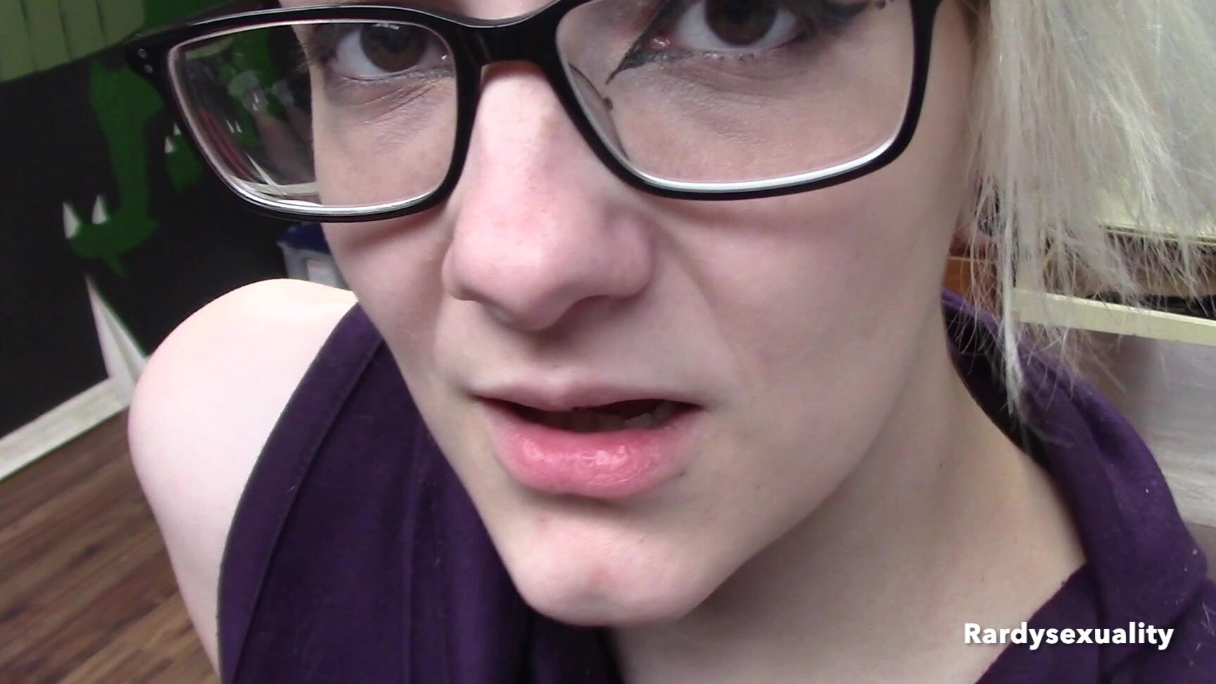 "Rardysexuality" cream pie, geek, impregnation fantasy, teens (18+) Geek Girl Wants a Baby manyvids