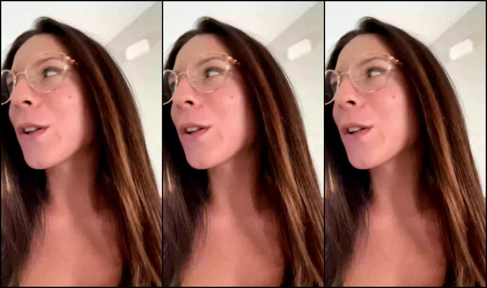 Suicidegirls Stream Started At Pm Come And Find Out More About Me Jennilynn Is My