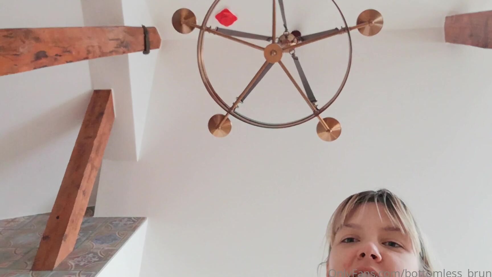 Mischagoeswild A Funny Little Naked House Tour For The Airbnb As I Prepare To Vacate It Update Sin