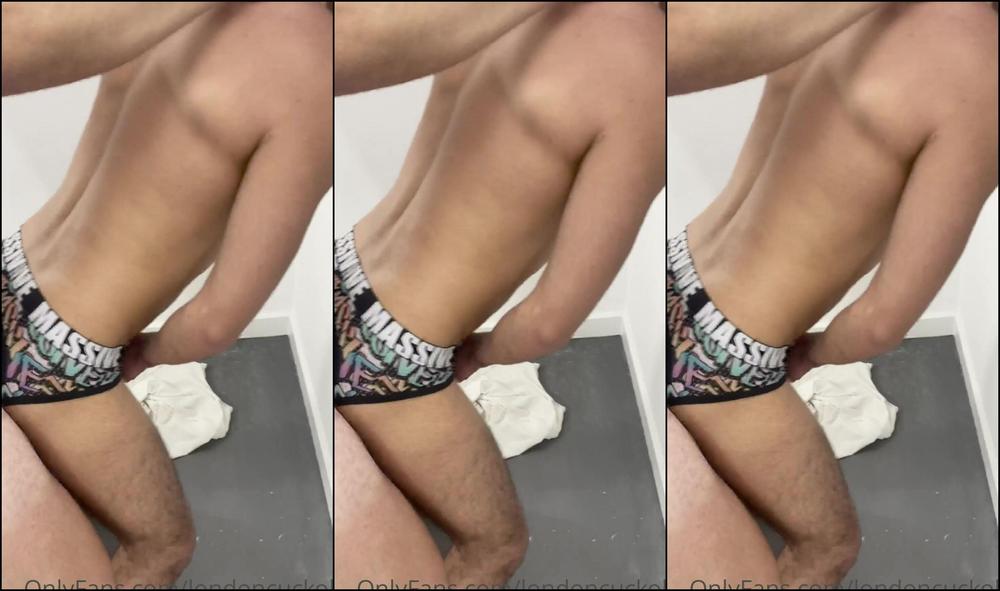 Londoncuckold This Guy Wanted My Man So Bad But His Boyfriend Was Home He Couldn T Exactly Come To Ou