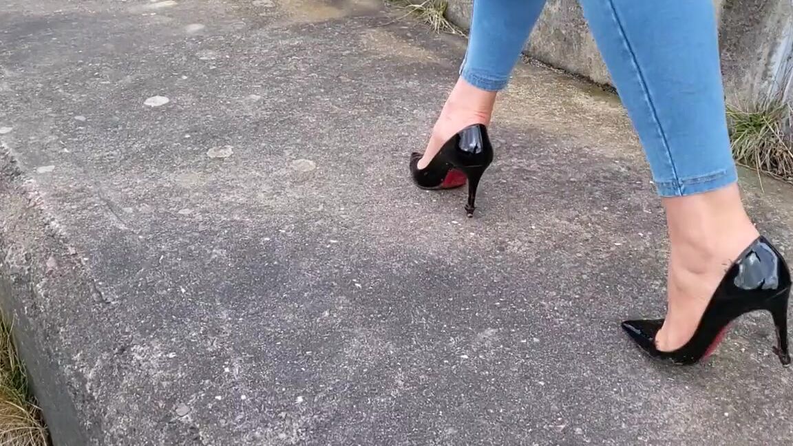 Kats Worn Heels Nicknamed Katswornheels Onlyfans Reheeling What Is That Cant Beat The Sound Of Nail Heel Louboutins Pounding Concrete How Would They