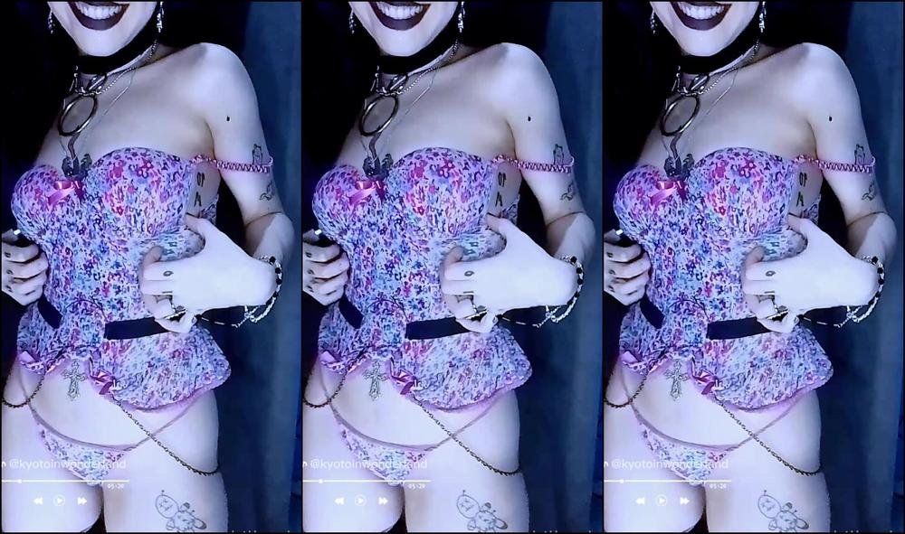 Killerdollbaby 2685722935 11 18 2022 I M The Type Of Girl That Everybody Type Double Tap Tap Tap What Everybody Like You