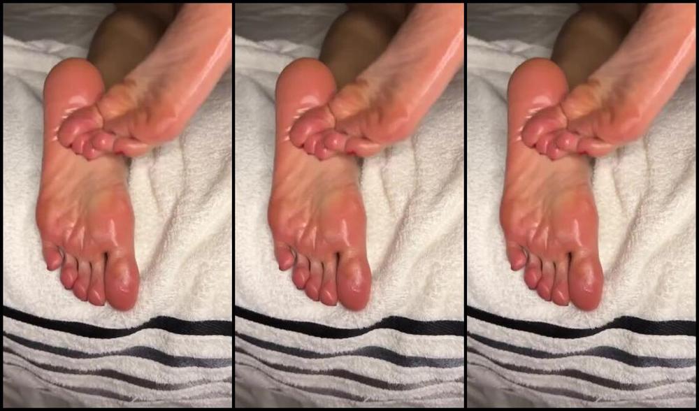 Enna 88 Onlyfans Lambe Agora Seu Safado Lick It Now You Naughty