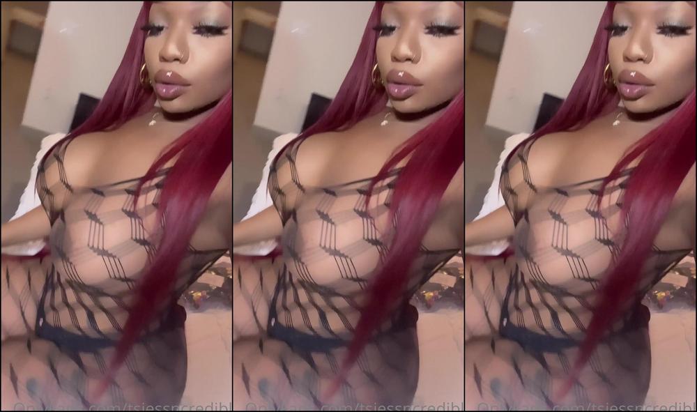 Tsjessncredible 2677624860 11 12 2022 Playing Around In My Savagexfenty