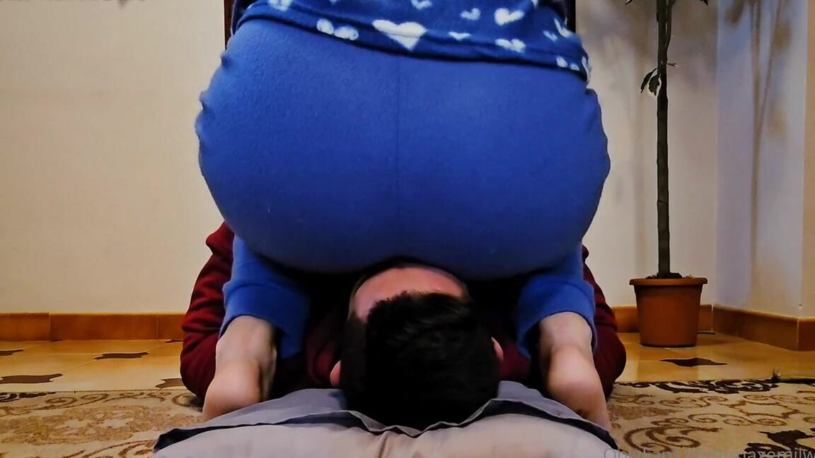 Emily Maxemilweber Nicknamed Maxemilweber 01 29 2025 Onlyfans Video When I Dont Post Farts For A Few Days Its Just Because Im Pumping Myself