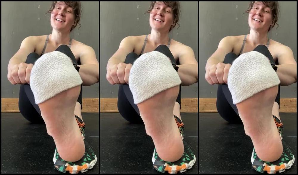 Athletoes Nicknamed Athletoes Onlyfans So Sweaty