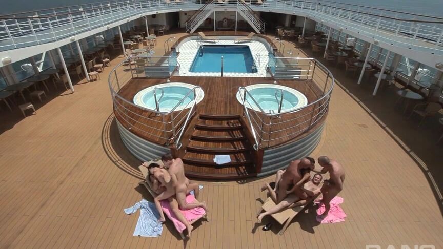 "Mix"Private Gold 127 A Ship E-Rect_4 SiteRip