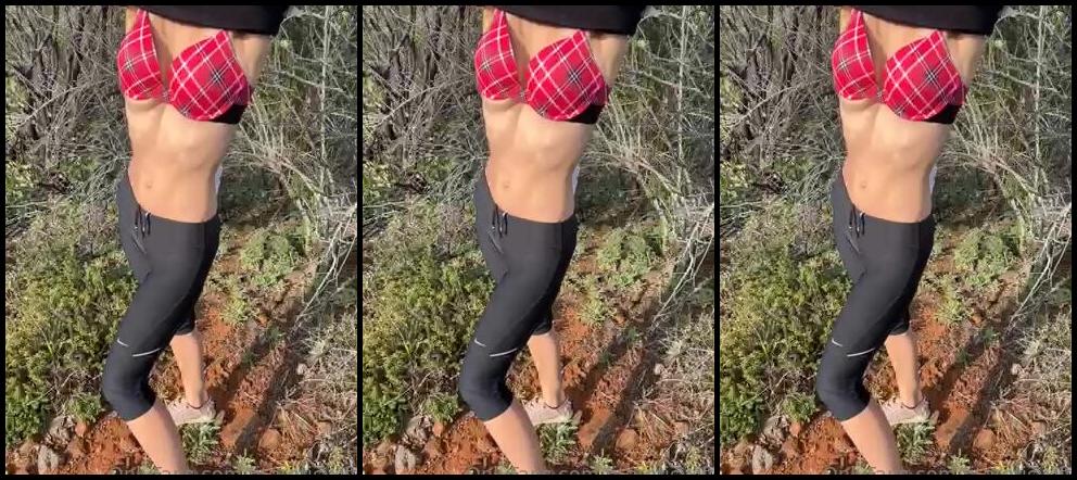 Thetoplesswifepremium 2901667436 06 10 2023 626114352