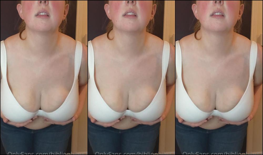 Bibliophile120 2730134043 12 31 2022 A Little Stripping To Ring In The New Year