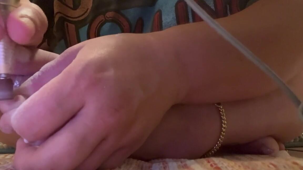 Aminamarie Onlyfans So I Took Off My Polish Lets Just Say Amina Does Not Like Bare Toes Hahaha Going To Take Some 1