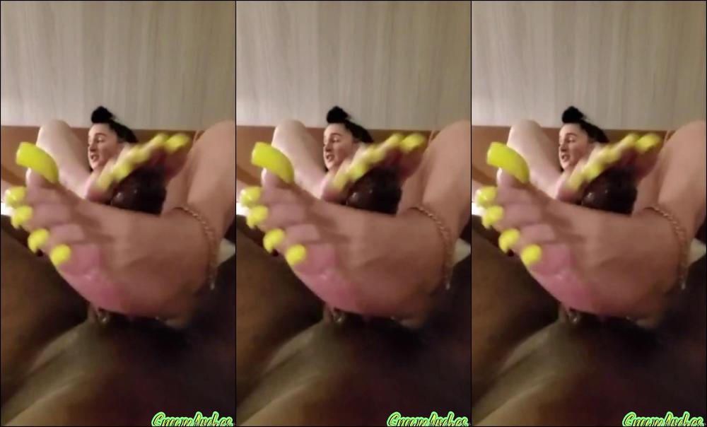 Snowyarches Oh This Footjob Was So Much Fun Once Again Excuse The Quality His Reaction Was Priceless