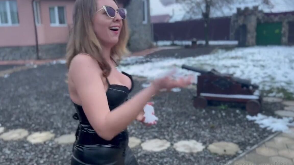 Mistress Zeida Onlyfans Winter In The Castle