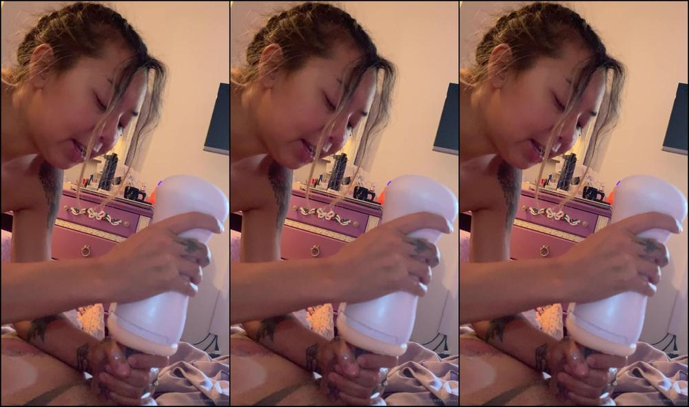 Kimberlychixxx Watch Me Use My New V Stroker Pleasureproductsusa Com Kimberlychixxx