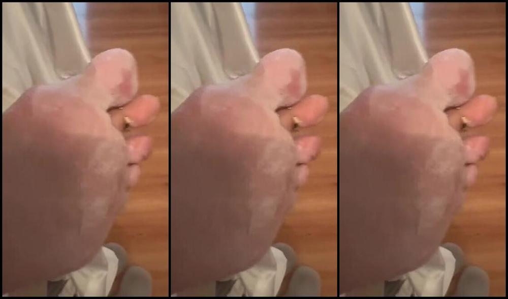 Caribbeansolez Onlyfans 09 14 2024 These Flip Flops Are Dusting My Soles Just A Little Maintenance Needp