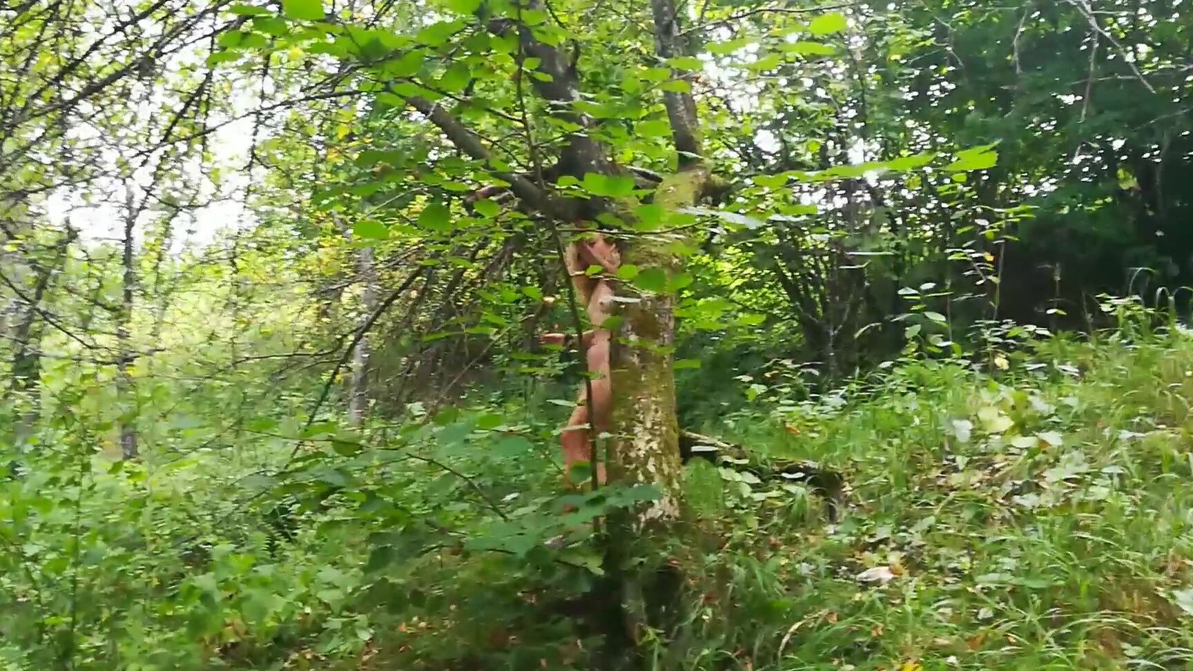 KinkyPornCpl - Walking Naked Thru The Woods ManyVids